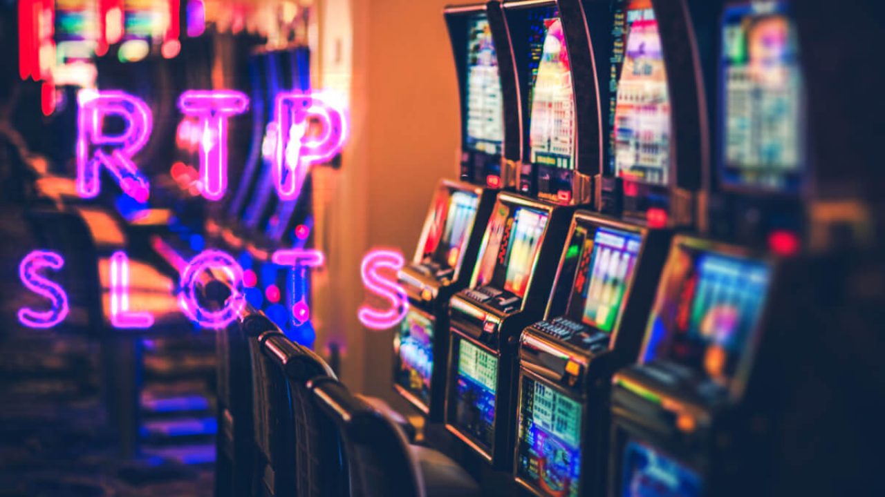 Play Slot Machines With Low RTP